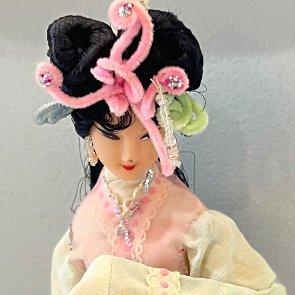 Vintage Oriental Chinese Court Lady Doll Geisha 11" Long Sleeves Souvenir - Picture 3 of 13